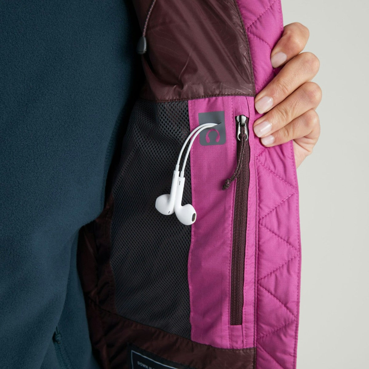 Kathmandu Women's Epiq Hooded Down Jacket V Raz