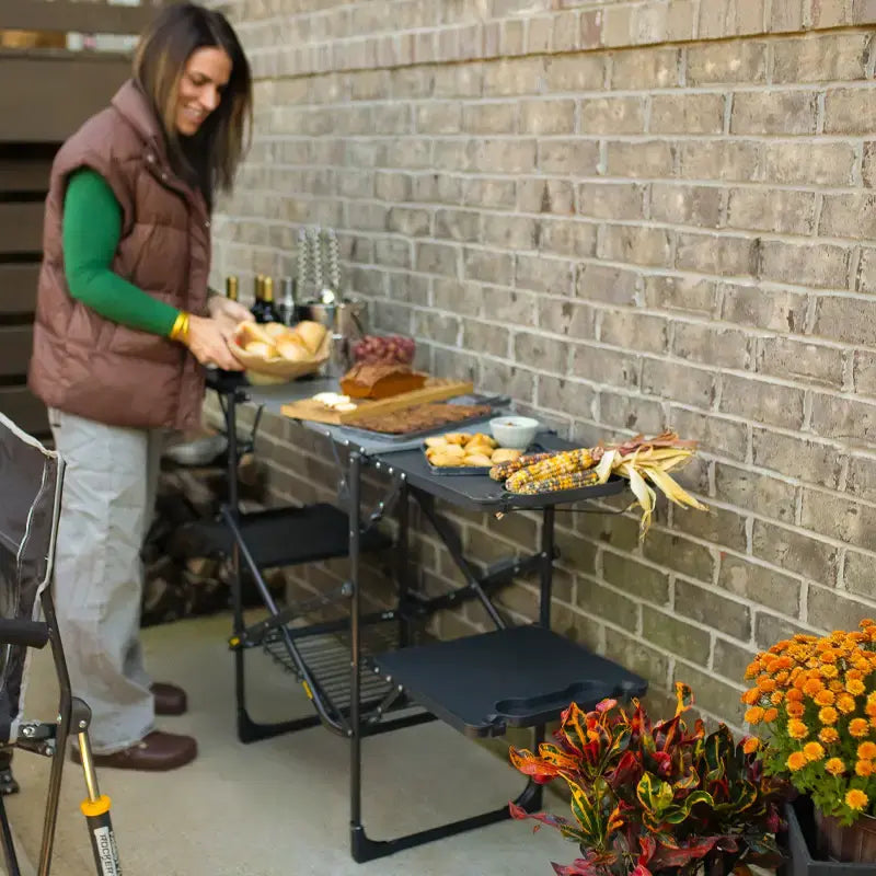 Outdoor Revolution/GCI Slim-Fold Cook Station