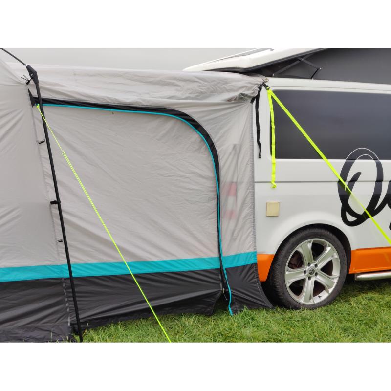 Snug Poled Tailgate Awning (Steel Legs Fibreglass Roof)