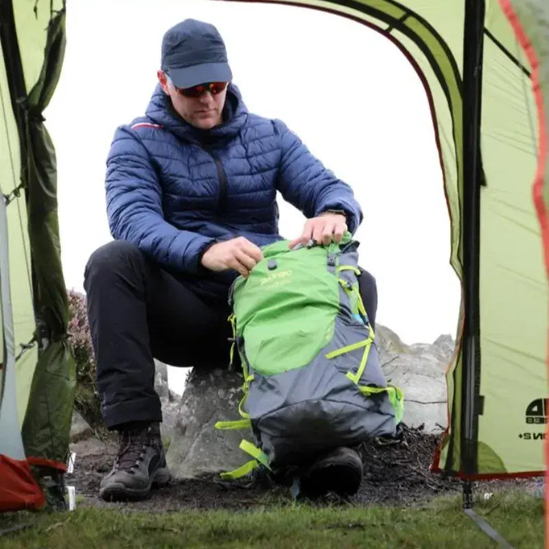 Vango Apex Air 30L Rucksack Outcamping
