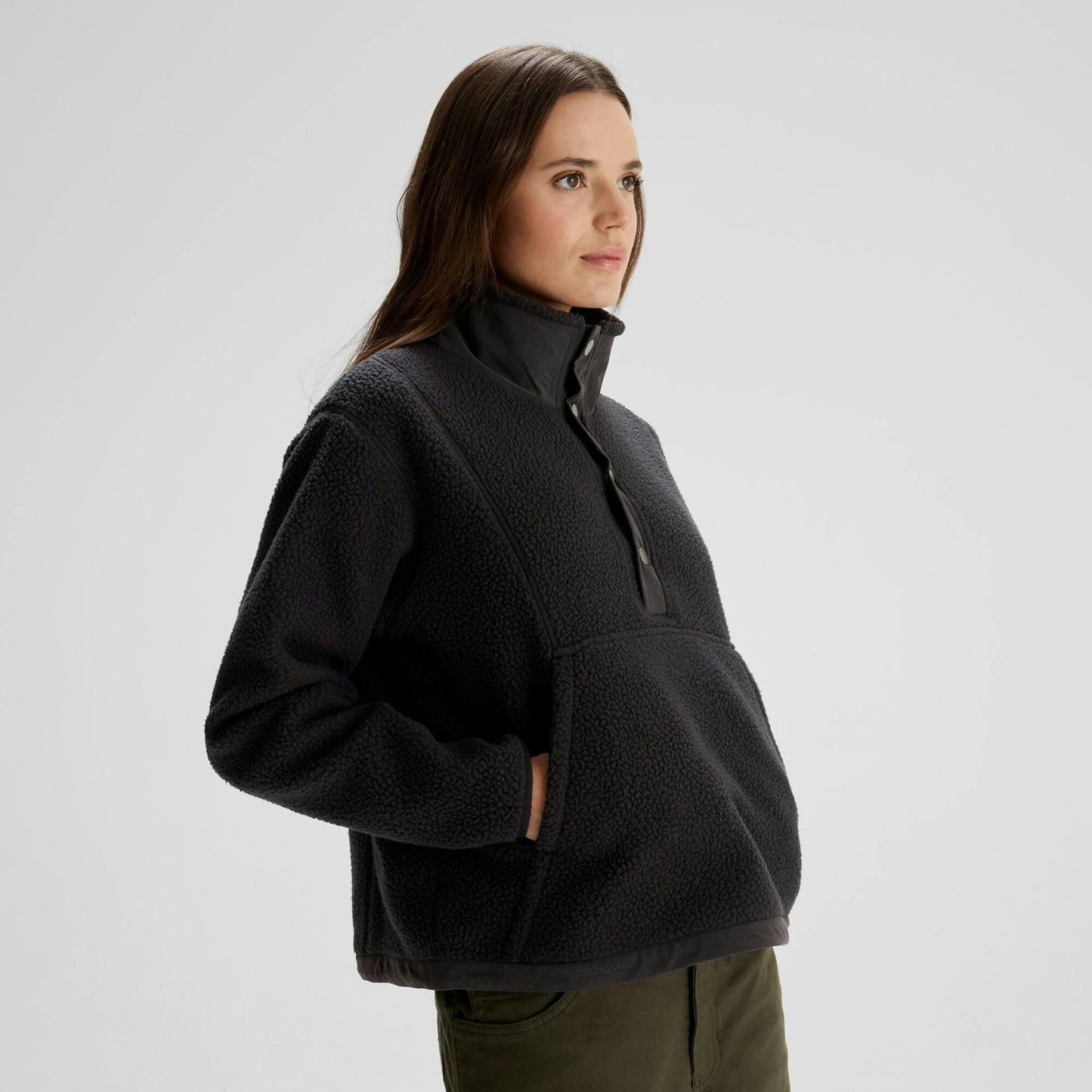 Kathmandu Women's Co-Z High Pile Pullover V Black
