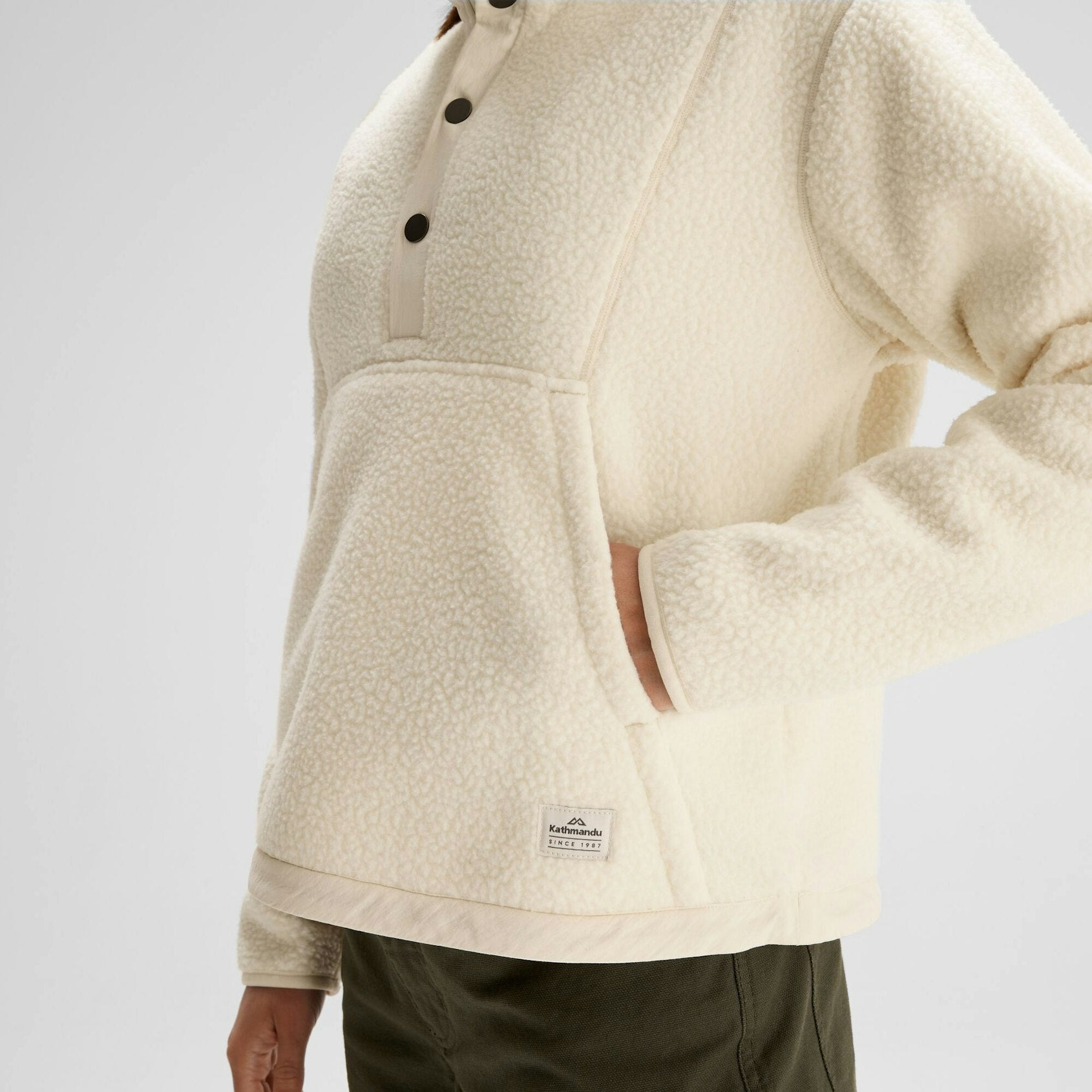 Kathmandu Women's Co-Z High Pile Pullover V Natural
