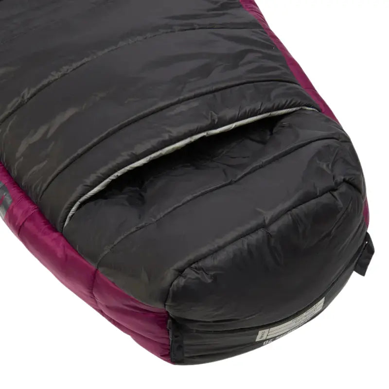 Sierra Designs Women's Synthesis 20° Sleeping Bag