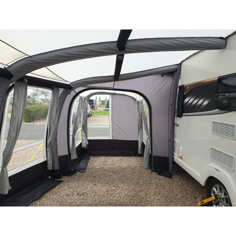 View Caravan Awning – 420 with Porch